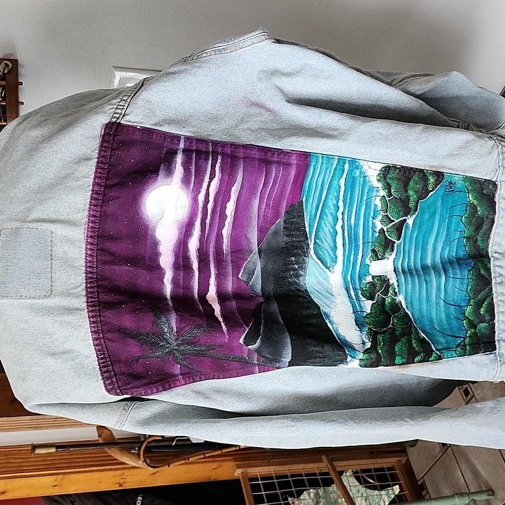 Vintage Levi's Jean Jacket with Painting on Back Signed Poli Large 70507-0313
